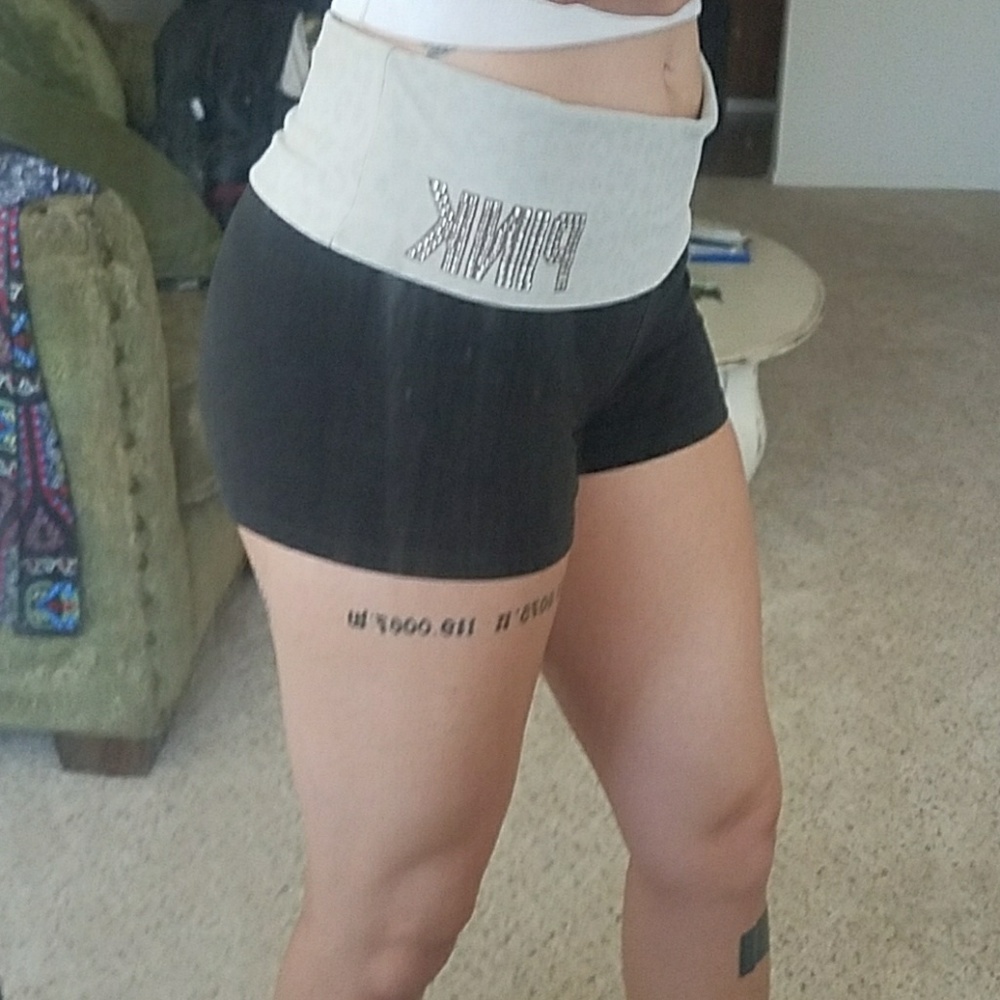 VS Yoga Shorts